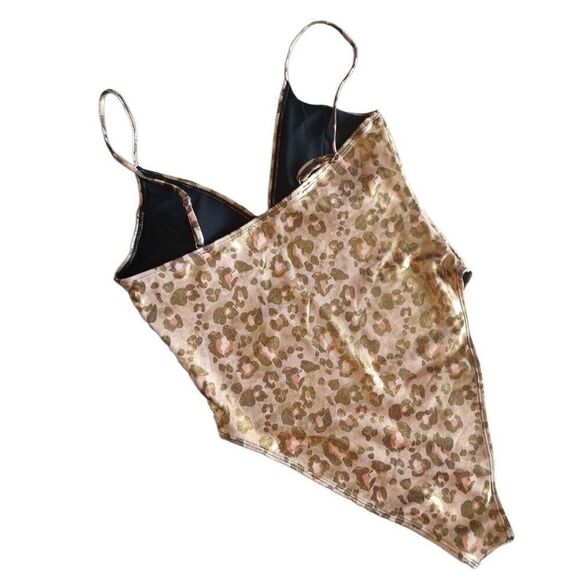 NEW Shimmery Animal Print One Piece Swimsuit Size L - Picture 2 of 2